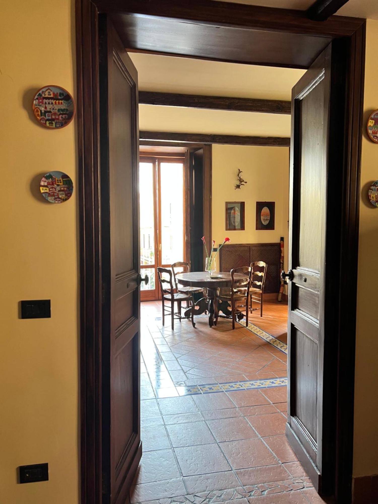 Appartement Palazzo Ammone - Sedil Dominova à Sorrente Extérieur photo